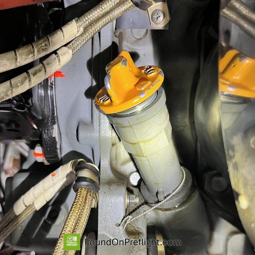 R22 Oil Filler Cap Left Undone