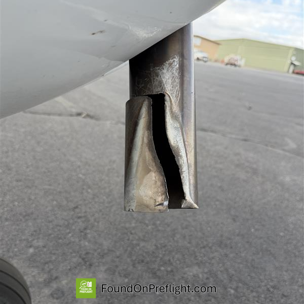 Cessna 172 – Broken Exhaust
