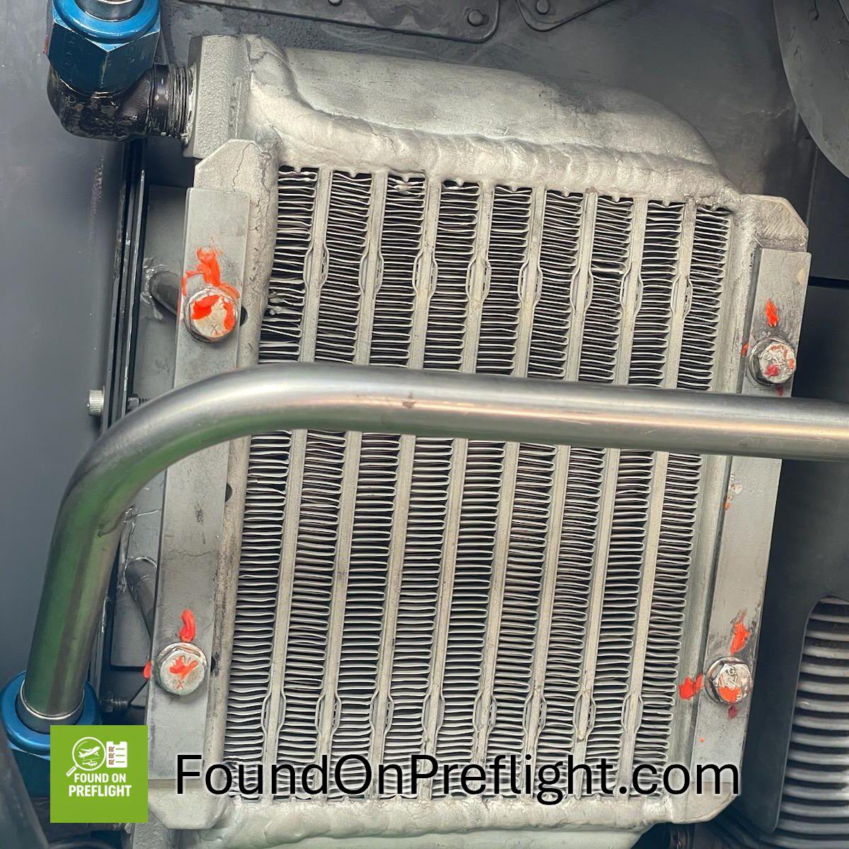 Robinson R44 – Oil Cooler Bolts