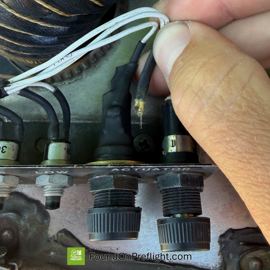 Robinson R22 – Clutch Actuator Fuse Wire Broken