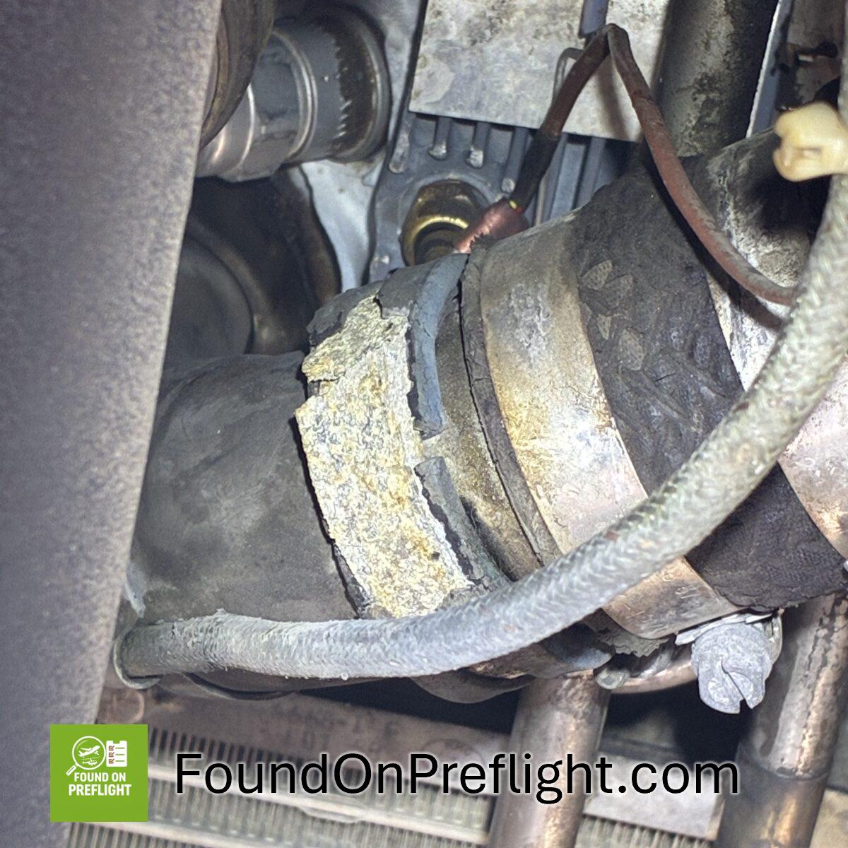 Robinson R44 – Exhaust Clamp Corrosion