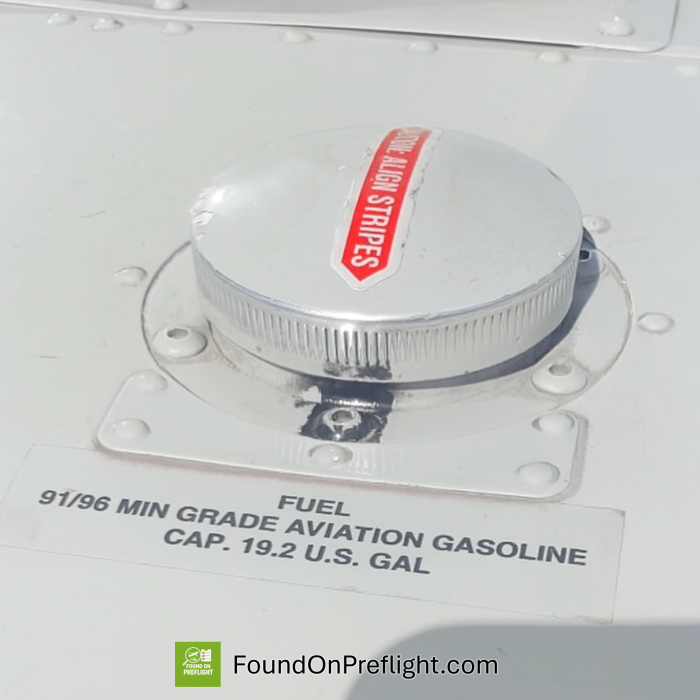 R22 Wrong Fuel Capacity Placard