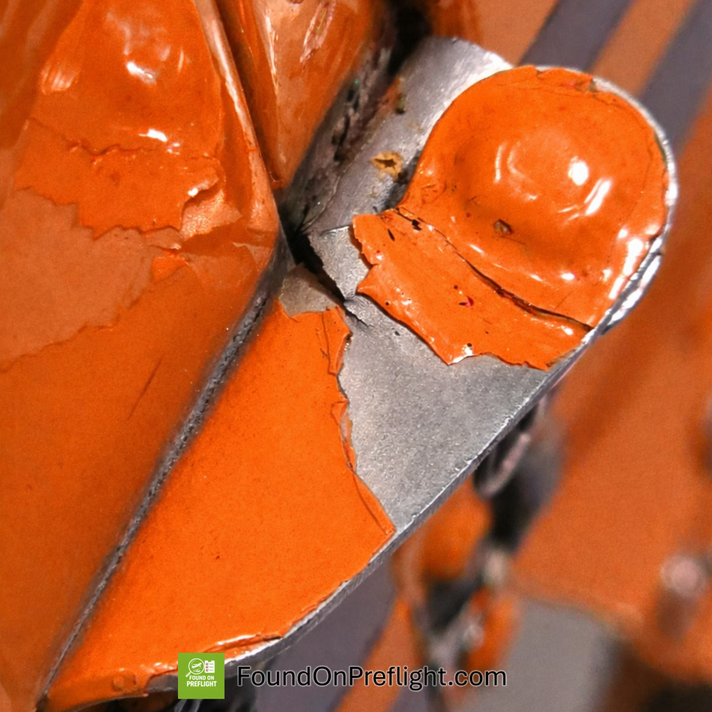 R44 door hinge damage