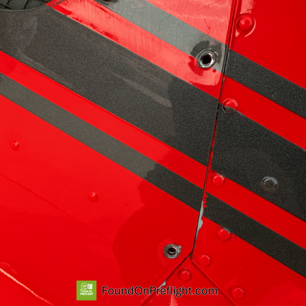 R44 two missing panel screws
