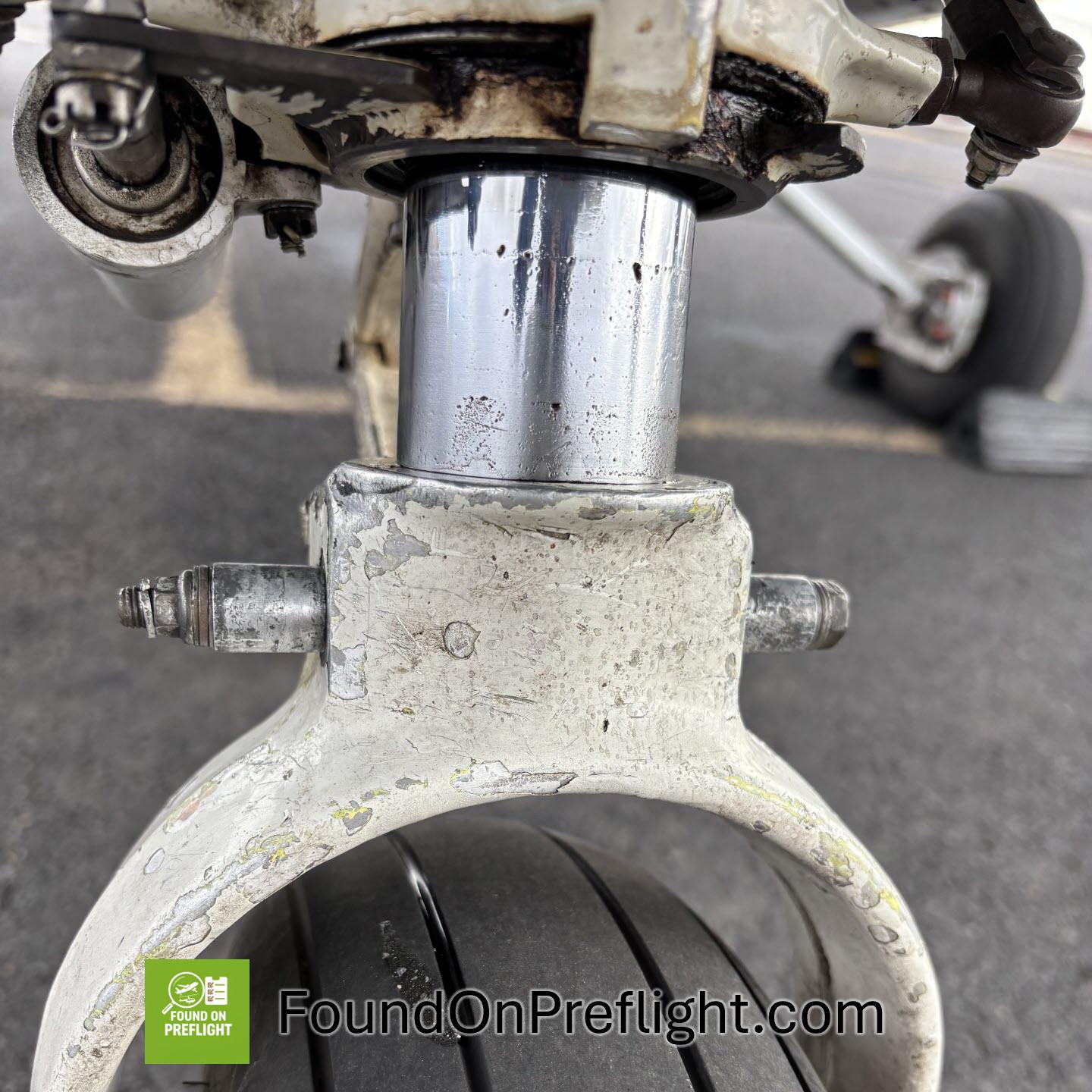 C172 Nose Wheel Strut Leaking