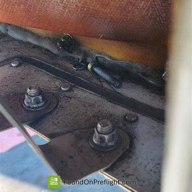 Robinson R44 – Magneto Bolt Found