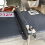 Robinson R22 – Battery Cover Thumb Nut Pin Missing