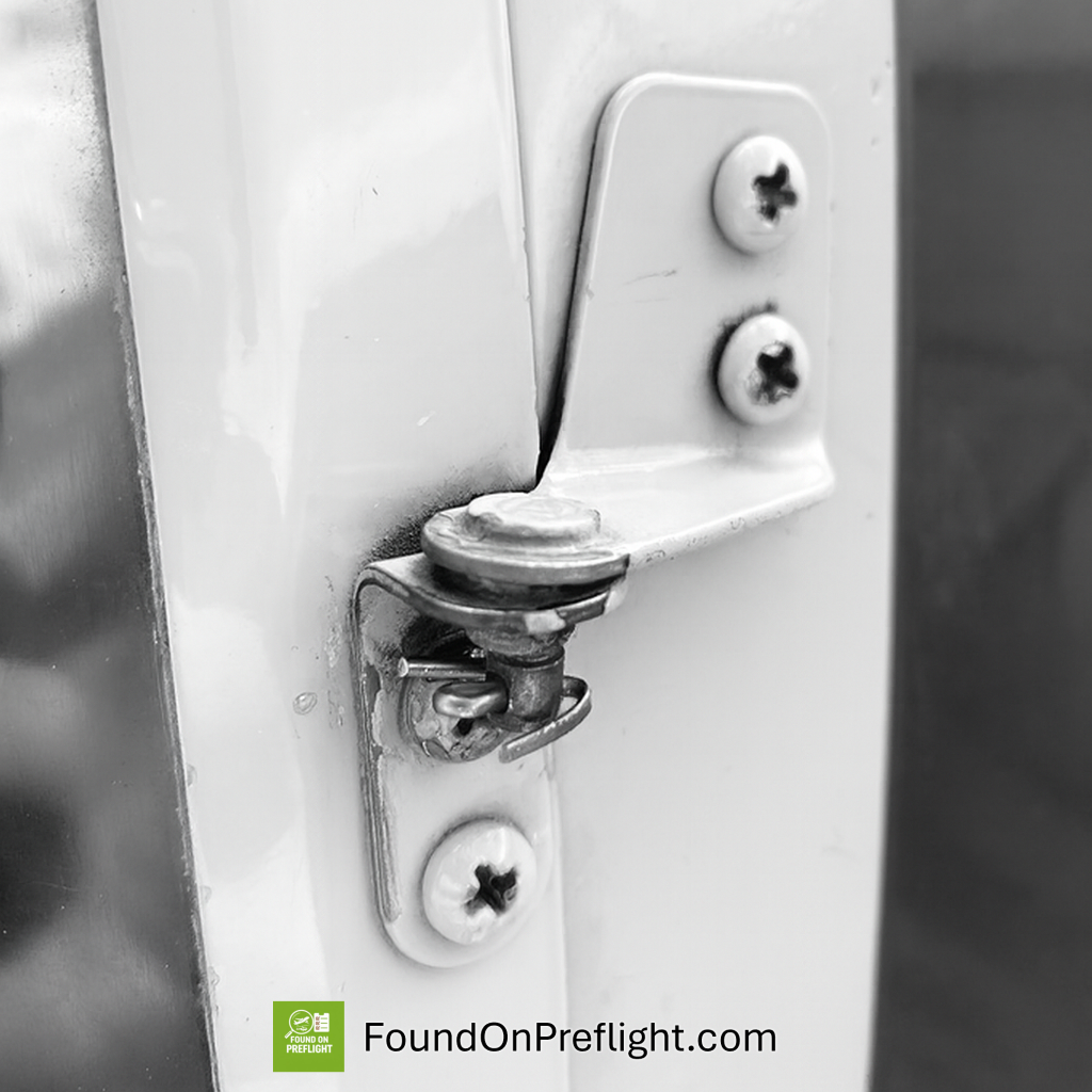 R22 door pin incorrectly installed
