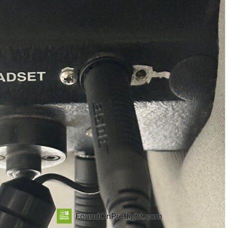 R22 - Headset jack screw missing