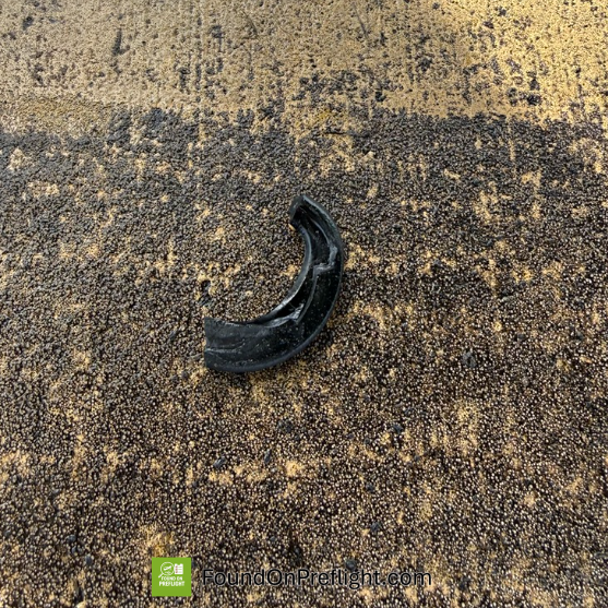 Robinson R44 – Engine Mount Rubber Separated