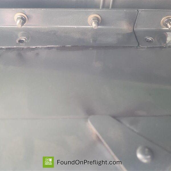 R44 engine cooling sheet metal screws missing