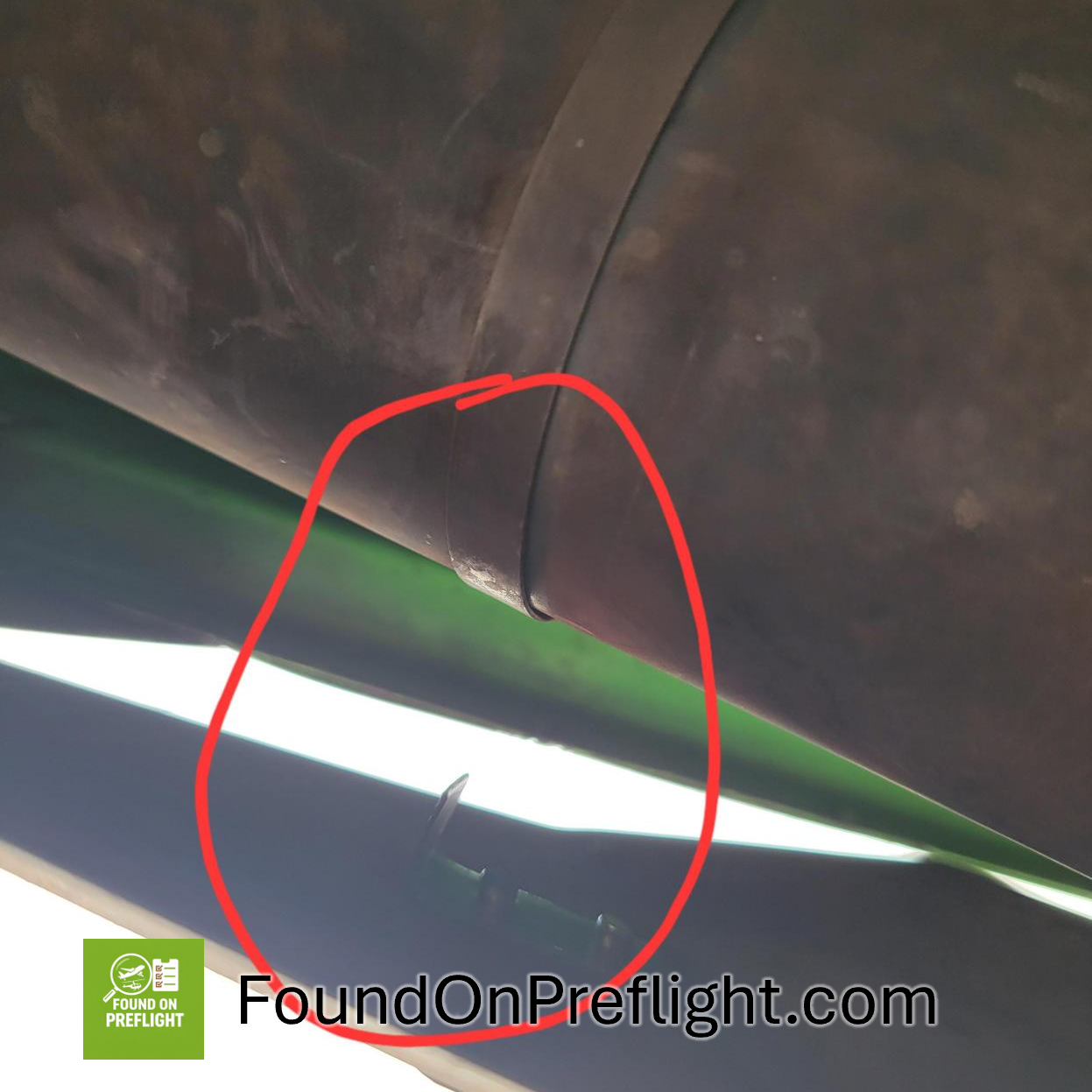 R44 exhaust guard mounting bracket snapped
