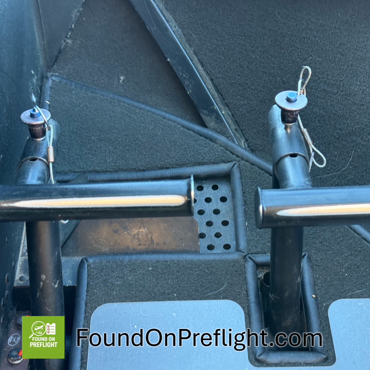 Robinson R44 – Foot Pedal Safety Pin Not Secure