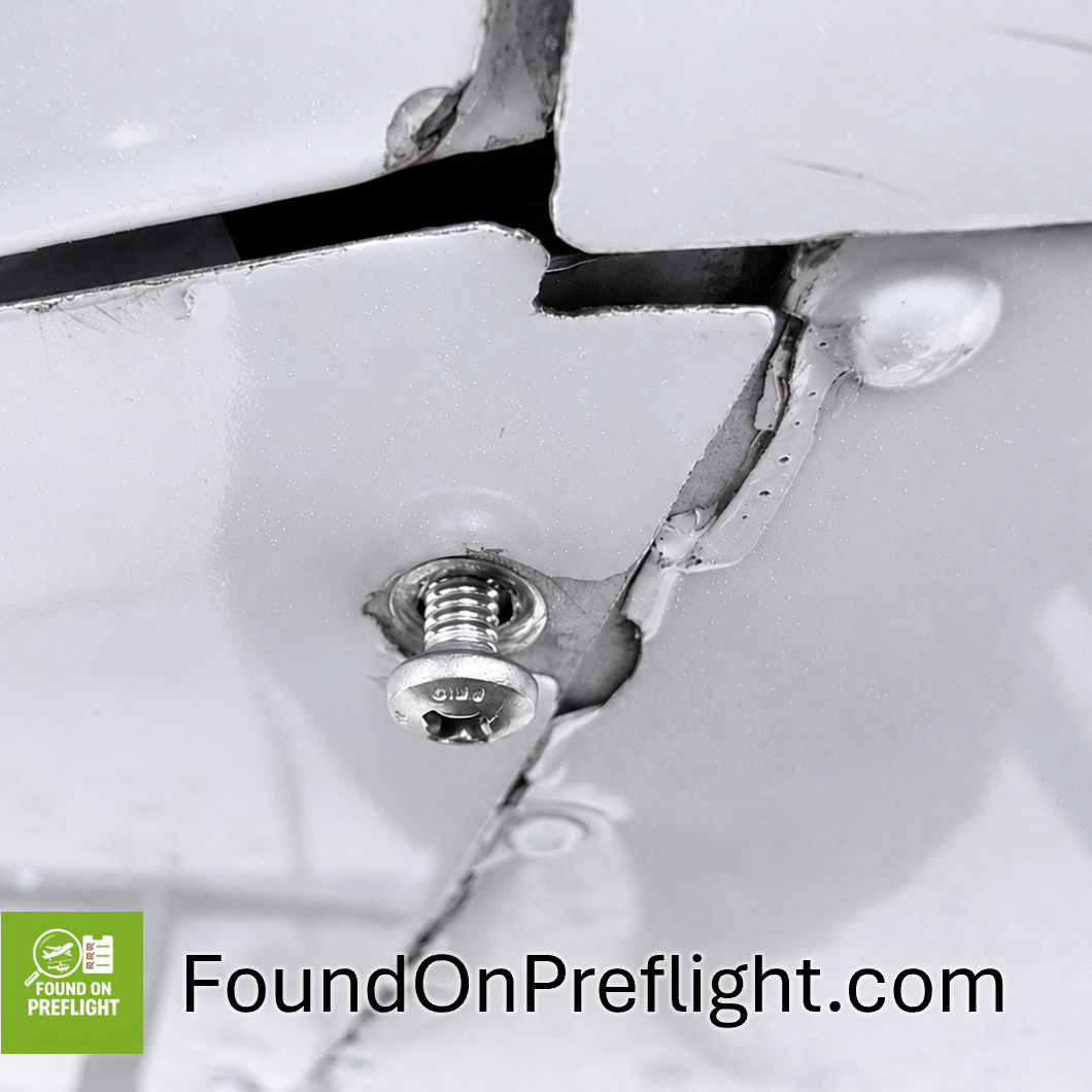 Robinson R22 – Screw Loose